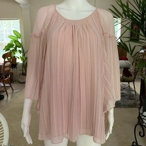 Ella moon flowy pink accordion blouse